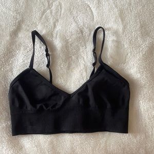 Lululemon ebb to street bra